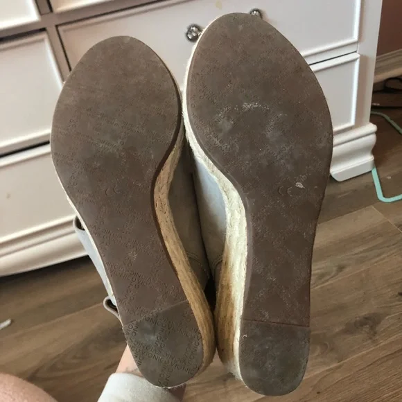 Vionic Wedges size 9.5 - Picture 5 of 7